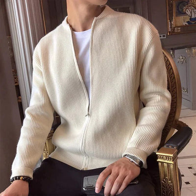 Men’s ribbed zip-front knit gilet with a relaxed silhouette